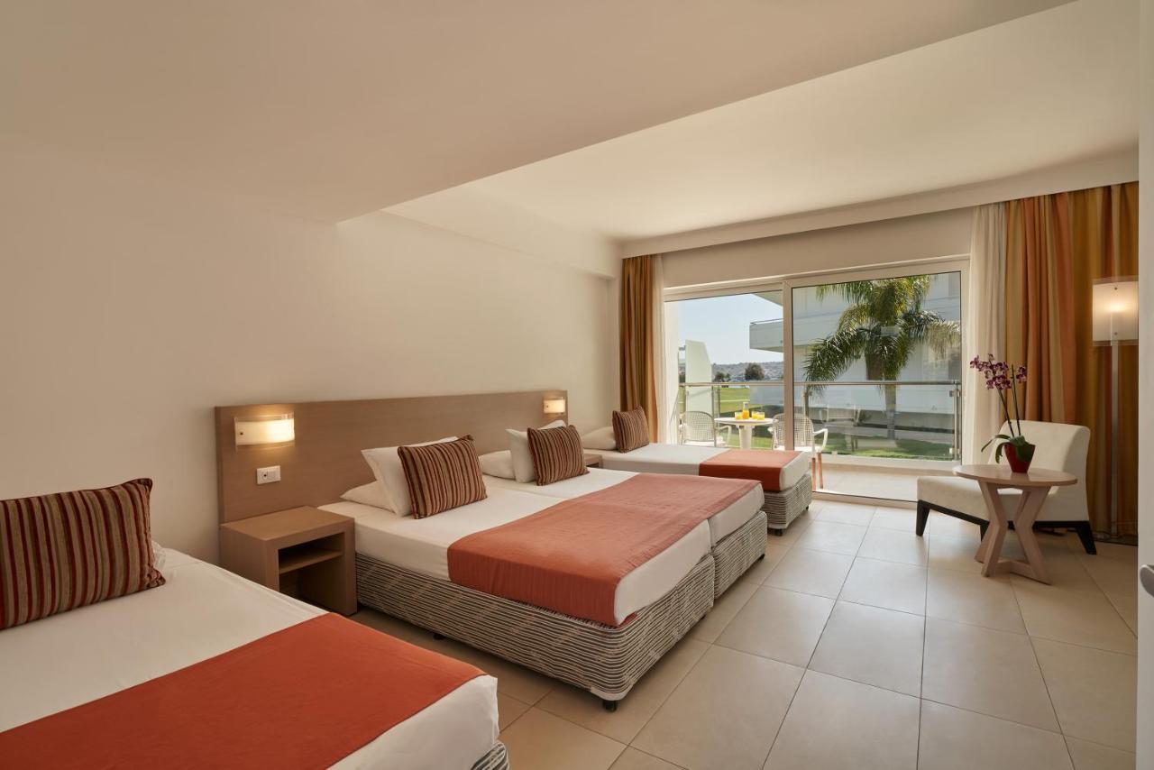 Atlantica 4*